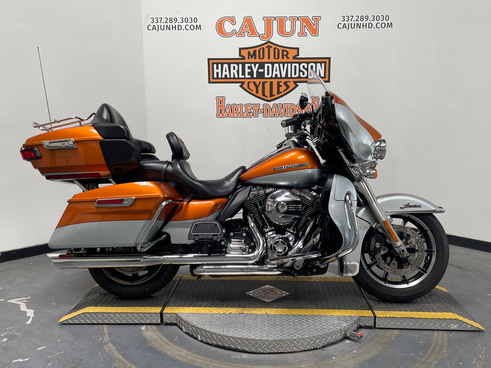 2014 Harley-Davidson FLHTK - Photo 1
