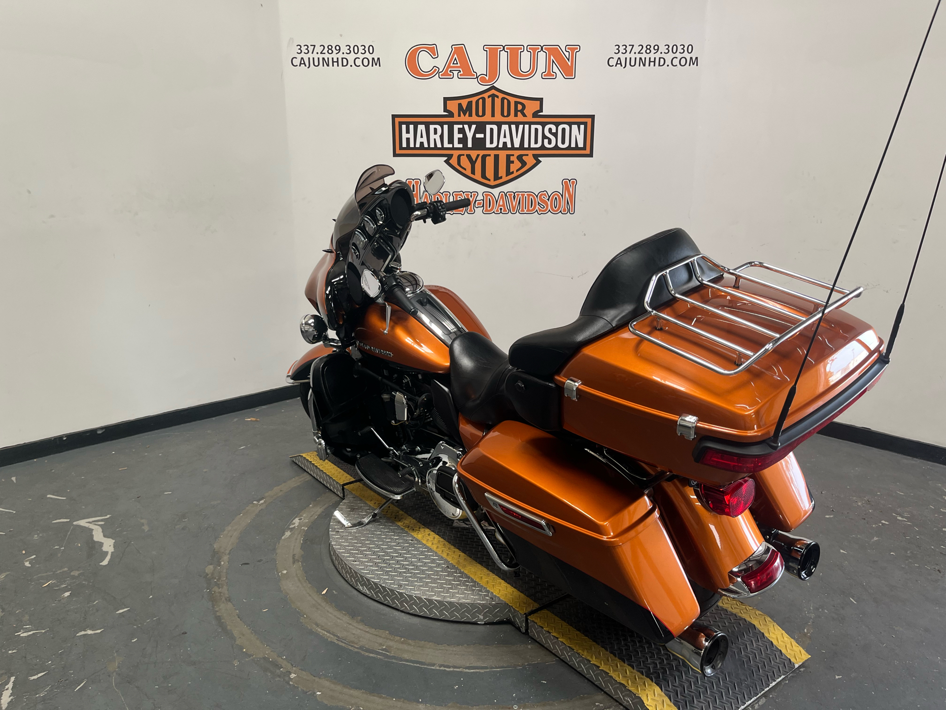 2014 Harley-Davidson Ultra Limited in Scott, Louisiana - Photo 9