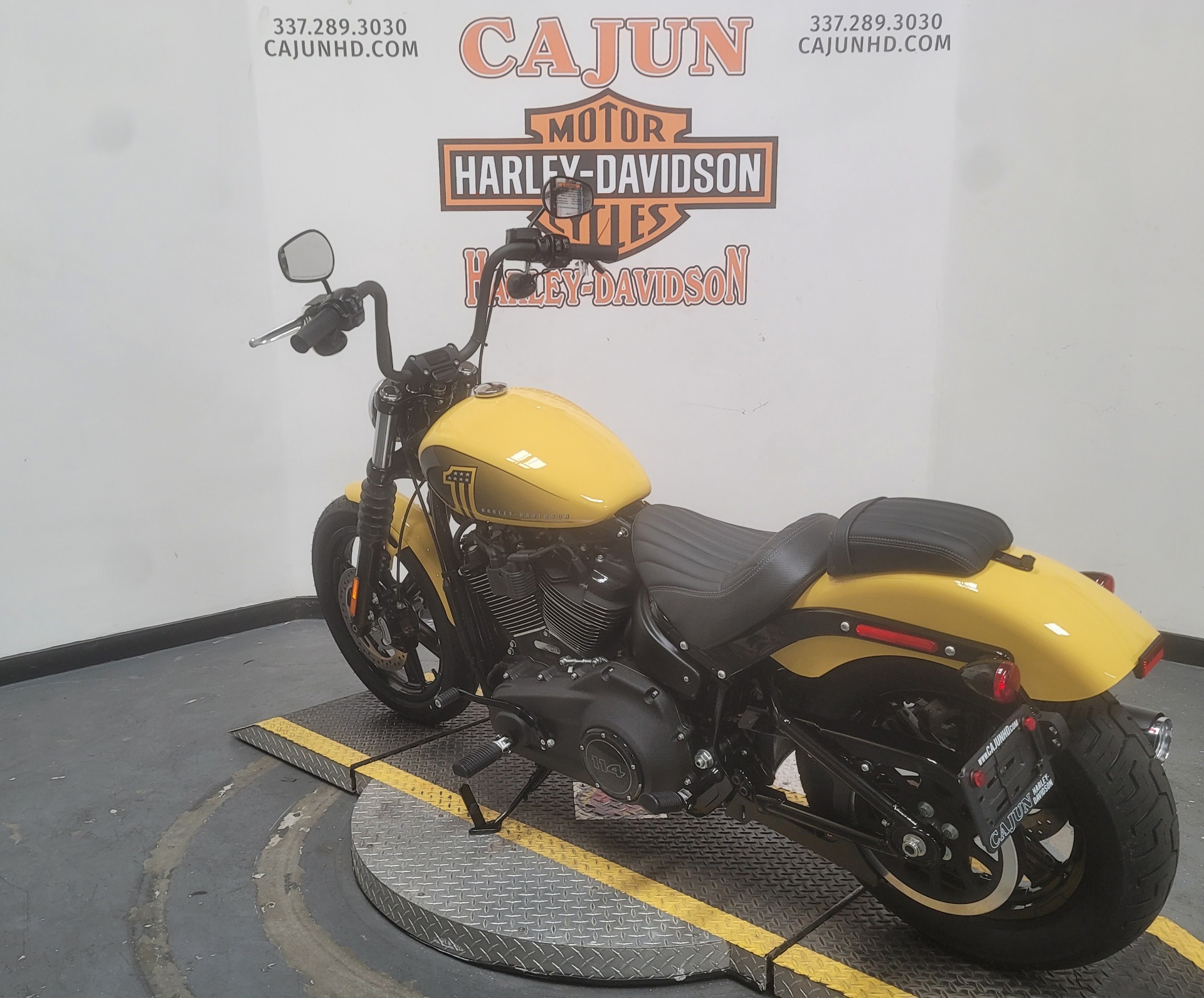 2023 Harley-Davidson Street Bob® 114 in Scott, Louisiana - Photo 6