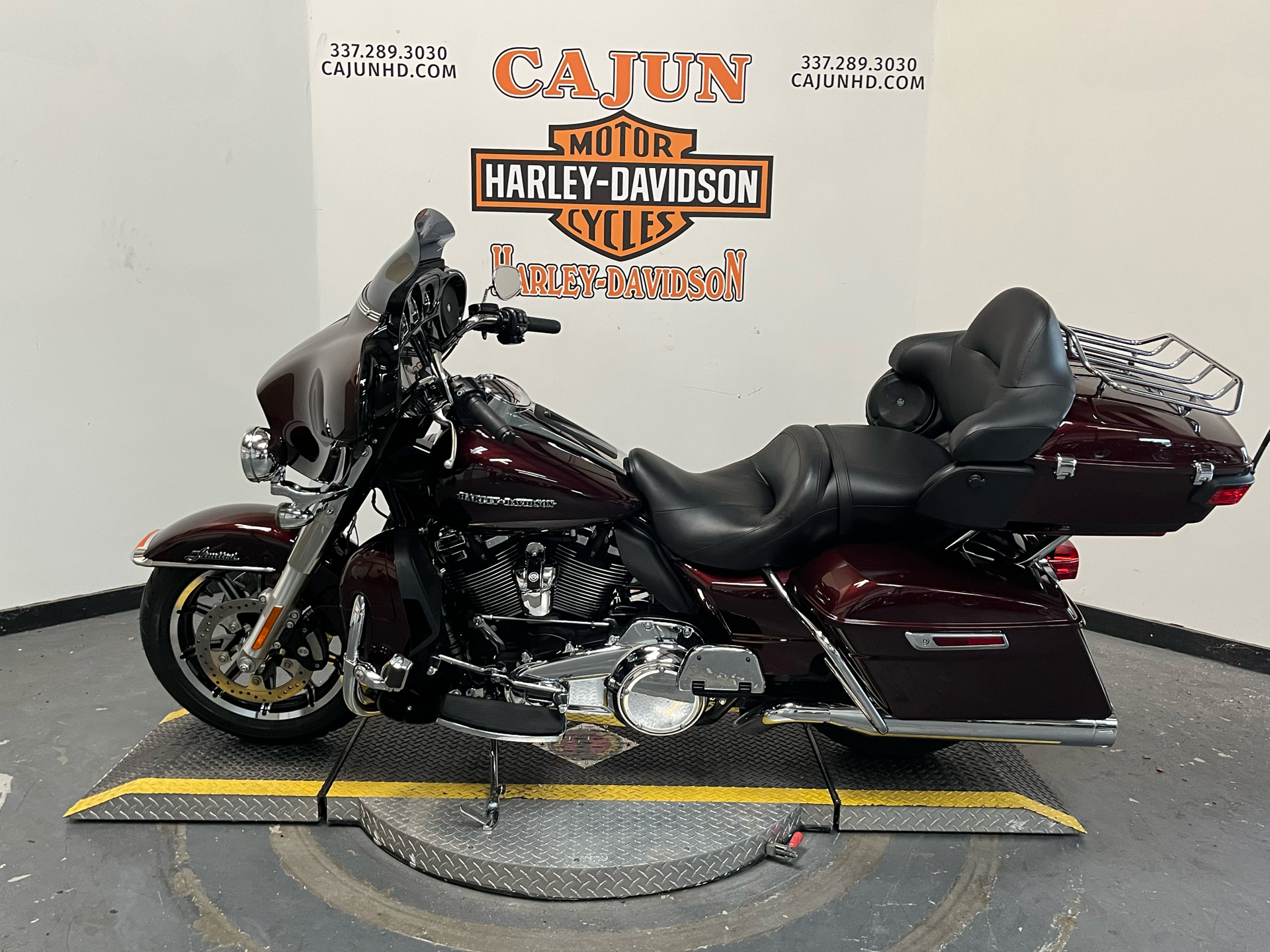 2018 Harley-Davidson Electra Glide® Ultra Classic® in Scott, Louisiana - Photo 5