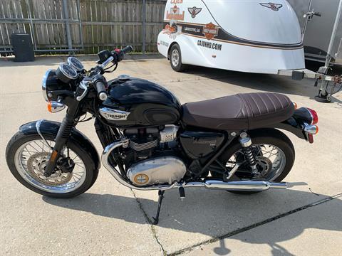 2020 Triumph Bonneville T100 Black in Scott, Louisiana - Photo 2