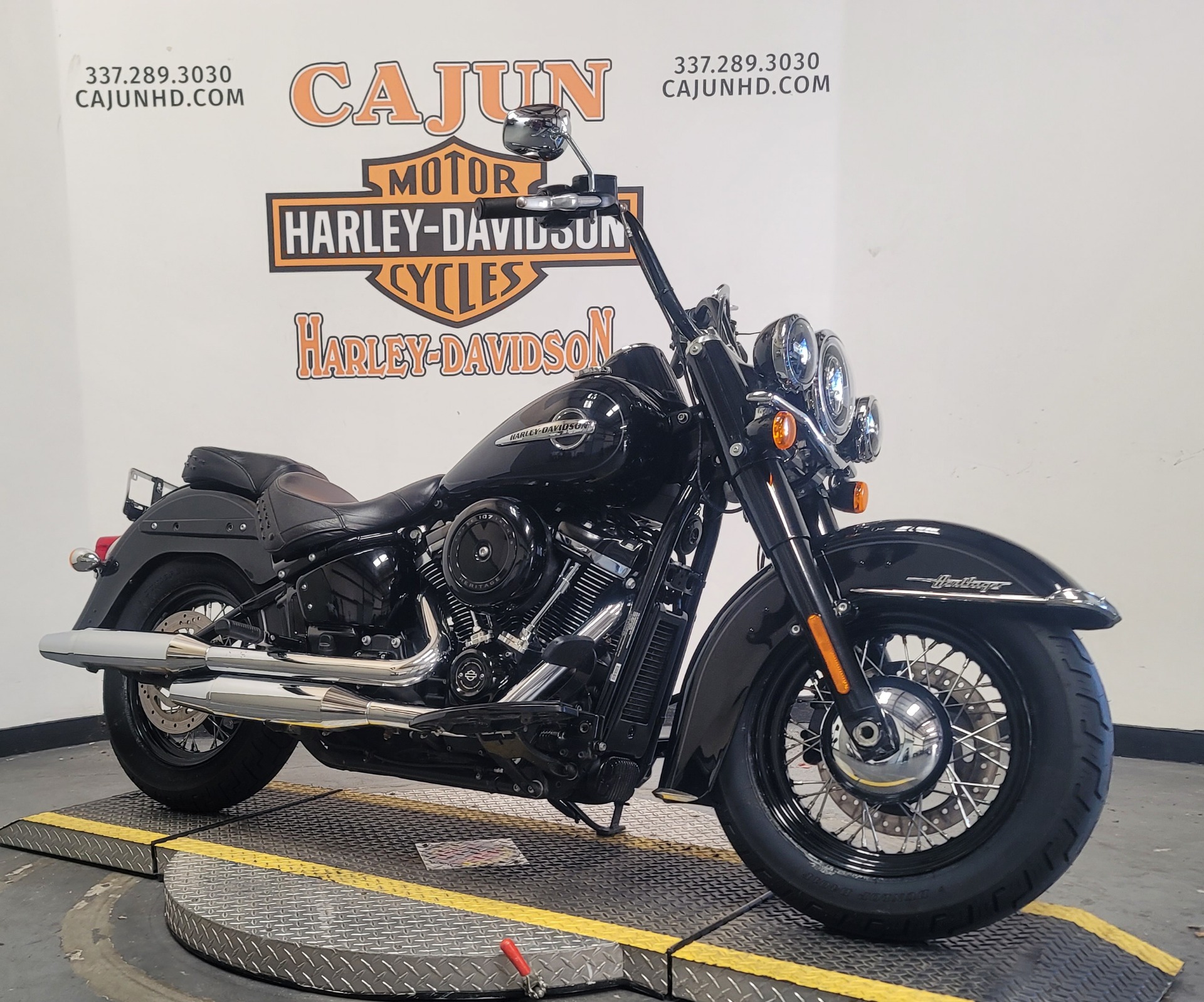 2019 Harley-Davidson Heritage Classic 107 in Scott, Louisiana - Photo 2
