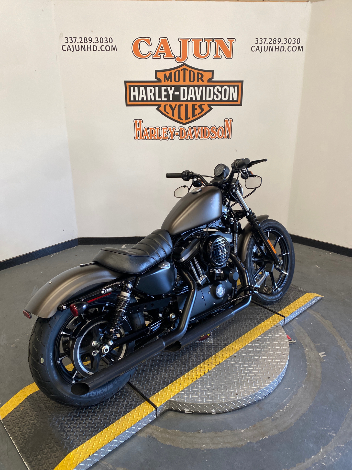 2021 Harley-Davidson Iron 883 near me - Photo 7