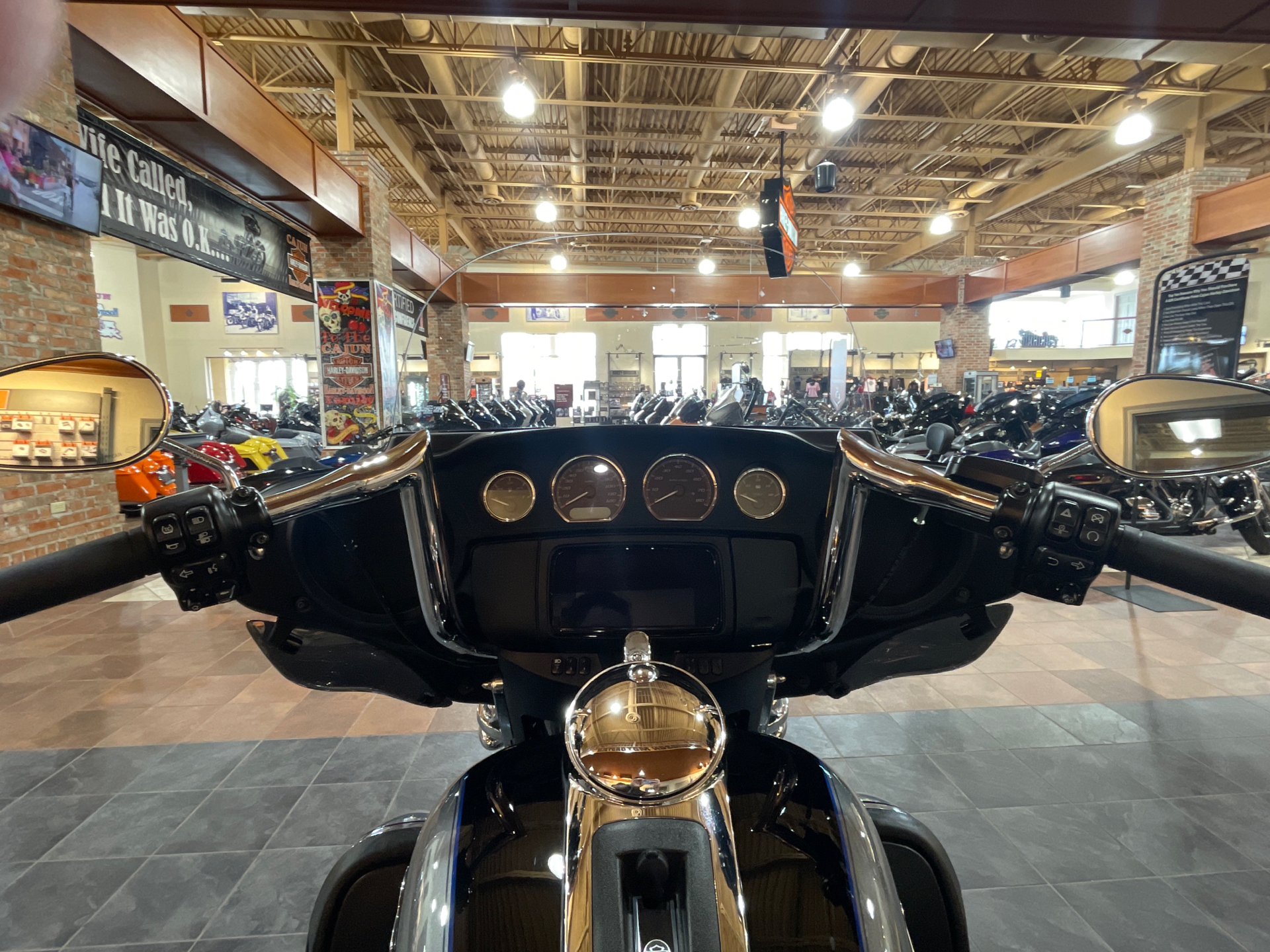 2022 Harley-Davidson Tri Glide® Ultra in Scott, Louisiana - Photo 11