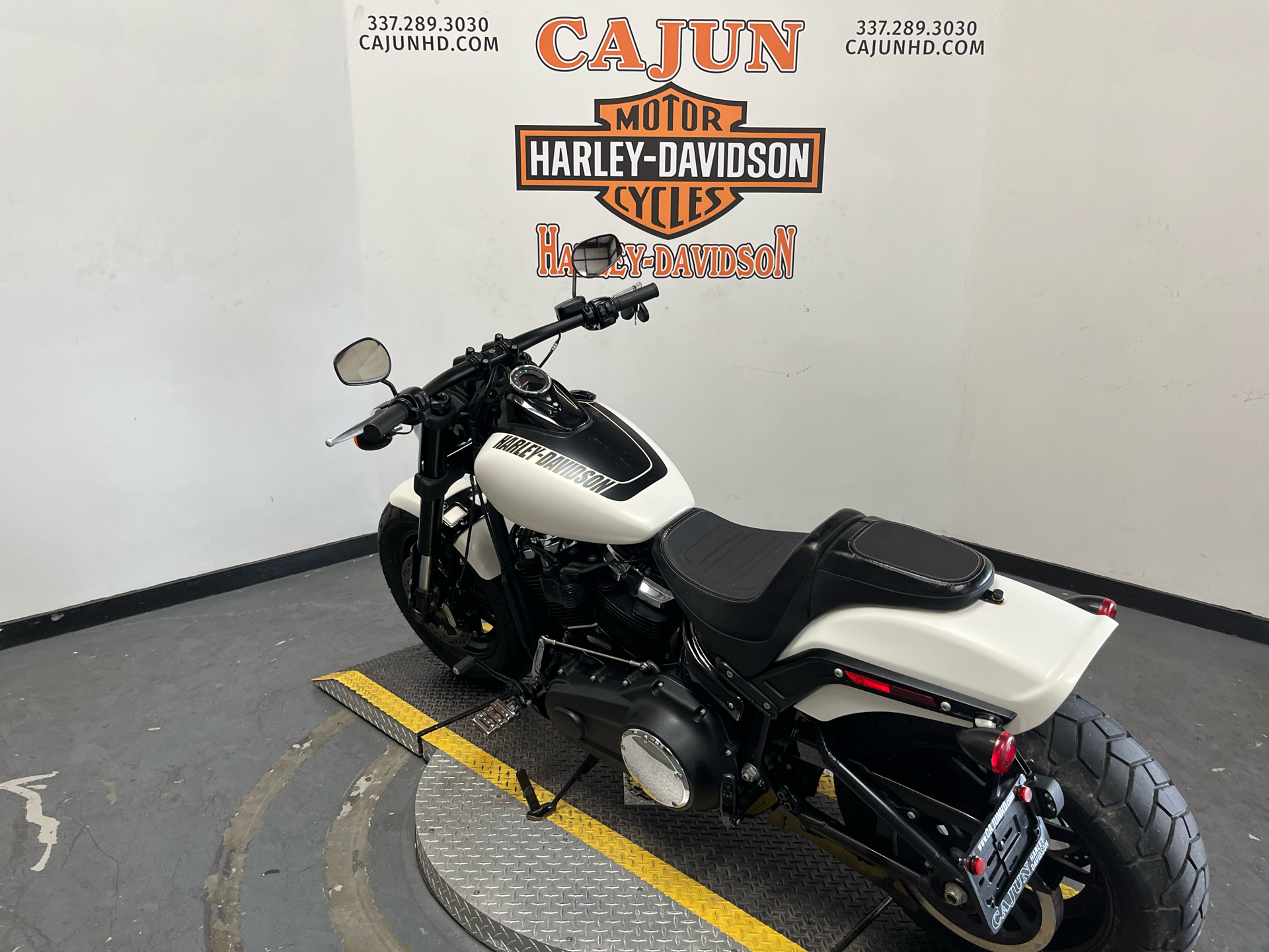 2018 Harley-Davidson Fat Bob® 107 in Scott, Louisiana - Photo 8