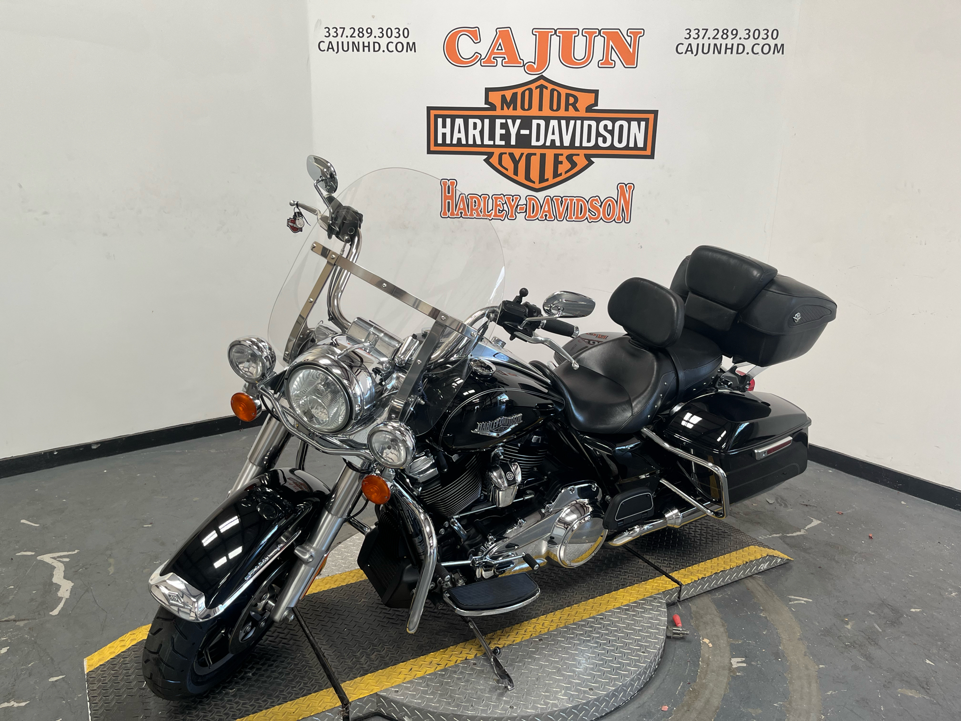 2017 Harley-Davidson Road King® in Scott, Louisiana - Photo 6