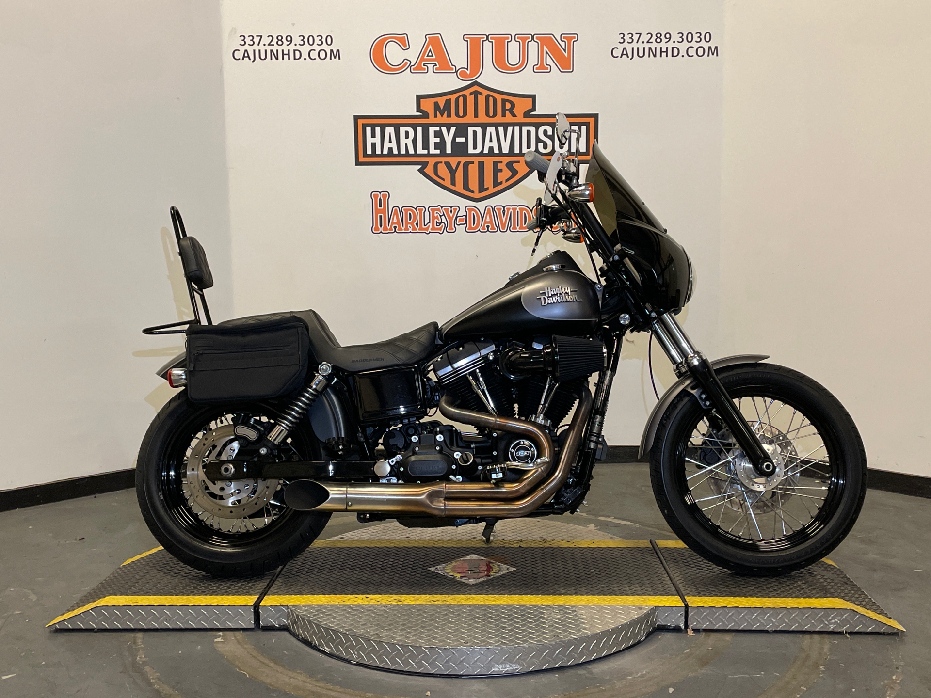 2017 Harley-Davidson Street Bob - Photo 1