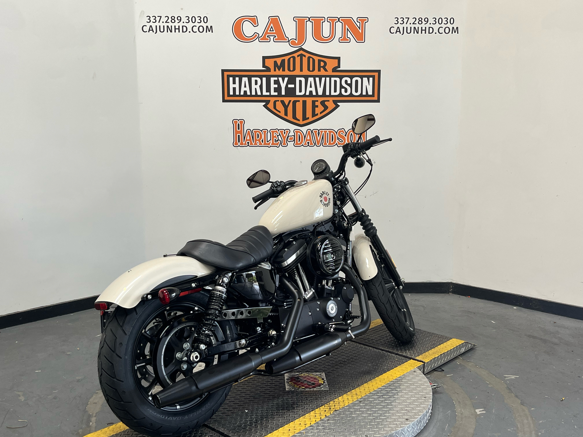 2022 Harley-Davidson Iron 883 Lafayette - Photo 8