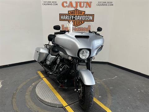 2019 - Harley-Davidson - Street Glide® Special silver - Photo 4