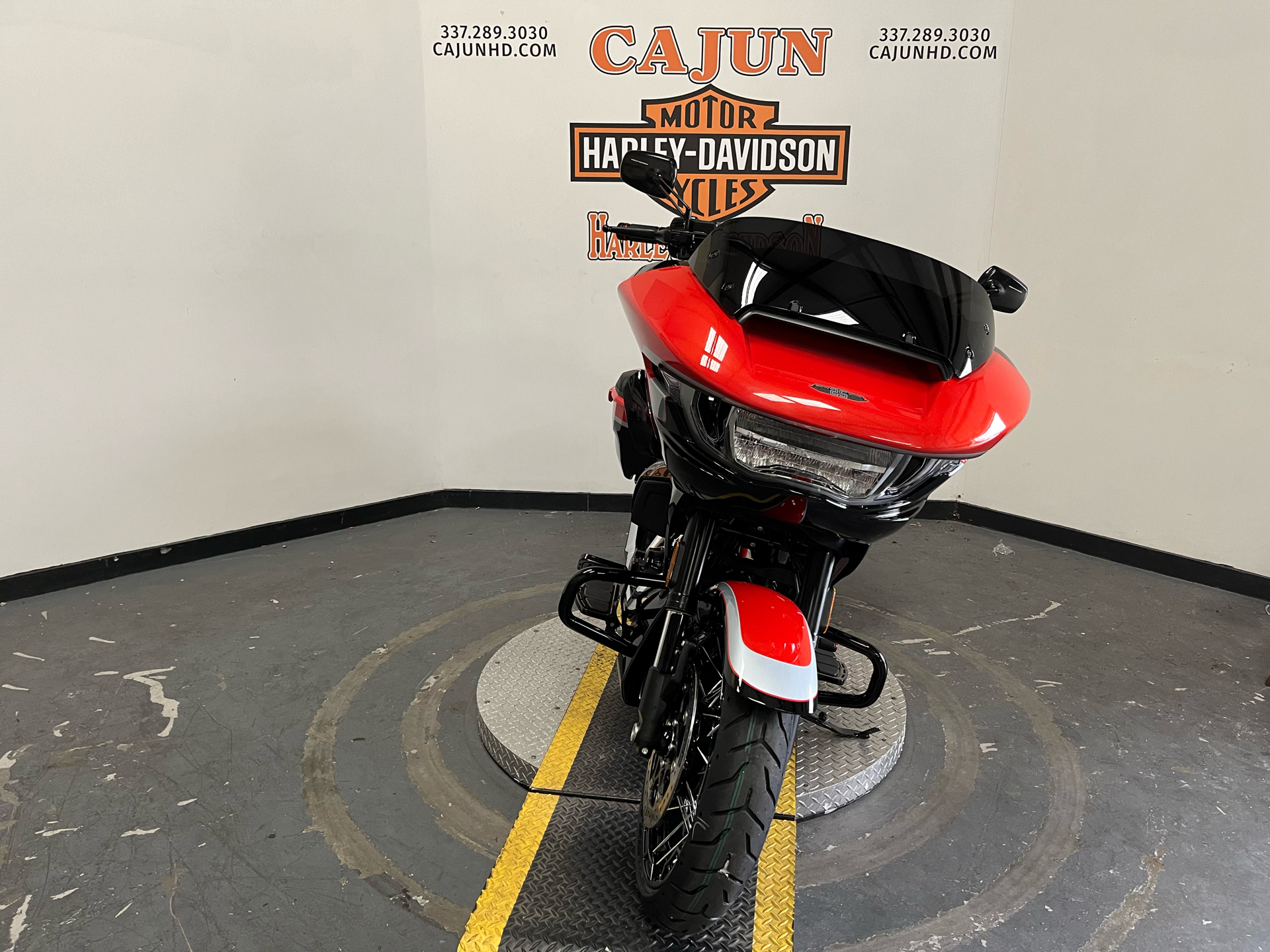 2024 Harley-Davidson CVO™ Road Glide® in Scott, Louisiana - Photo 5