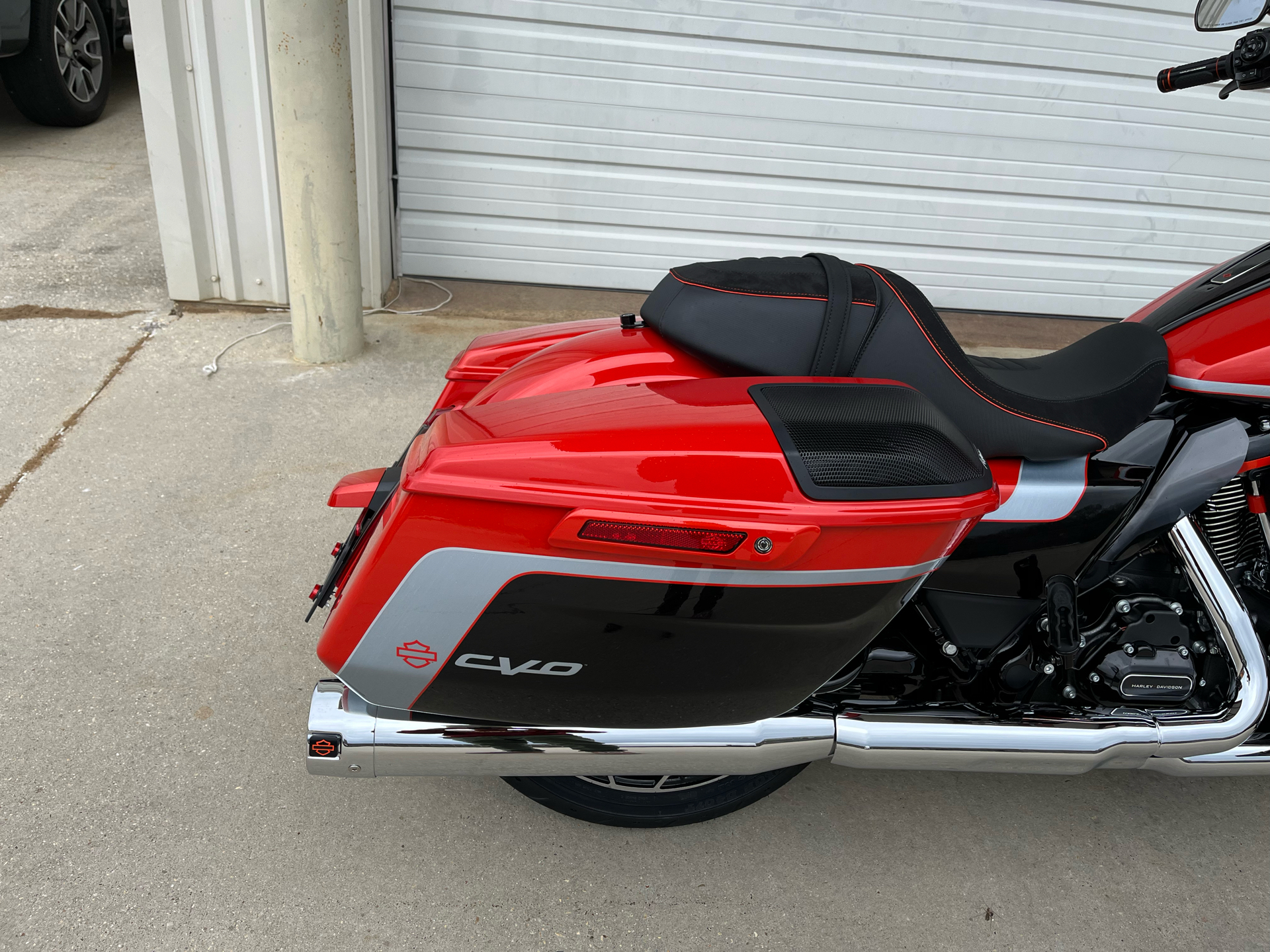 2024 Harley-Davidson CVO™ Road Glide® in Scott, Louisiana - Photo 9