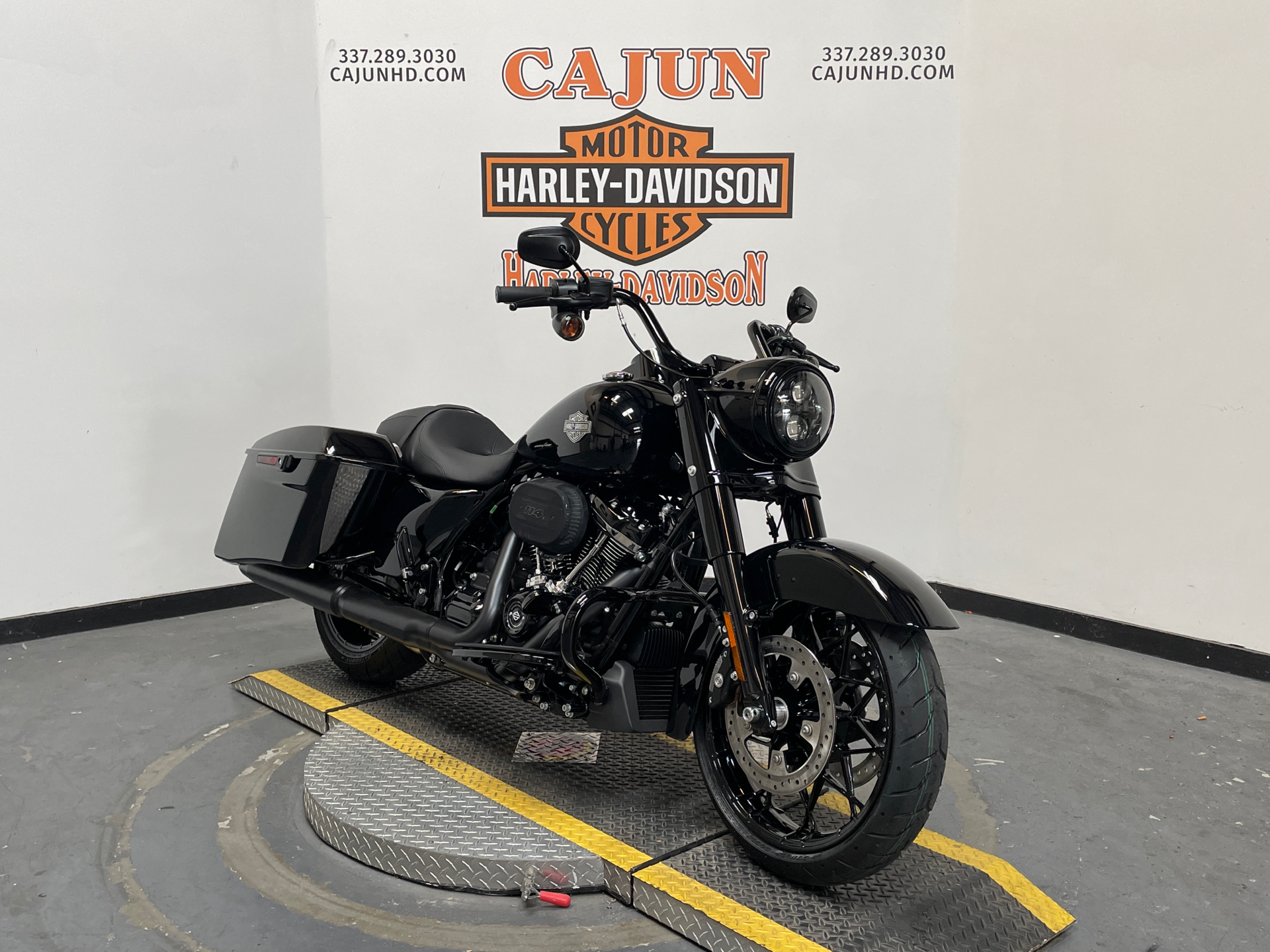 Harley-Davidson Road King Special - Photo 2