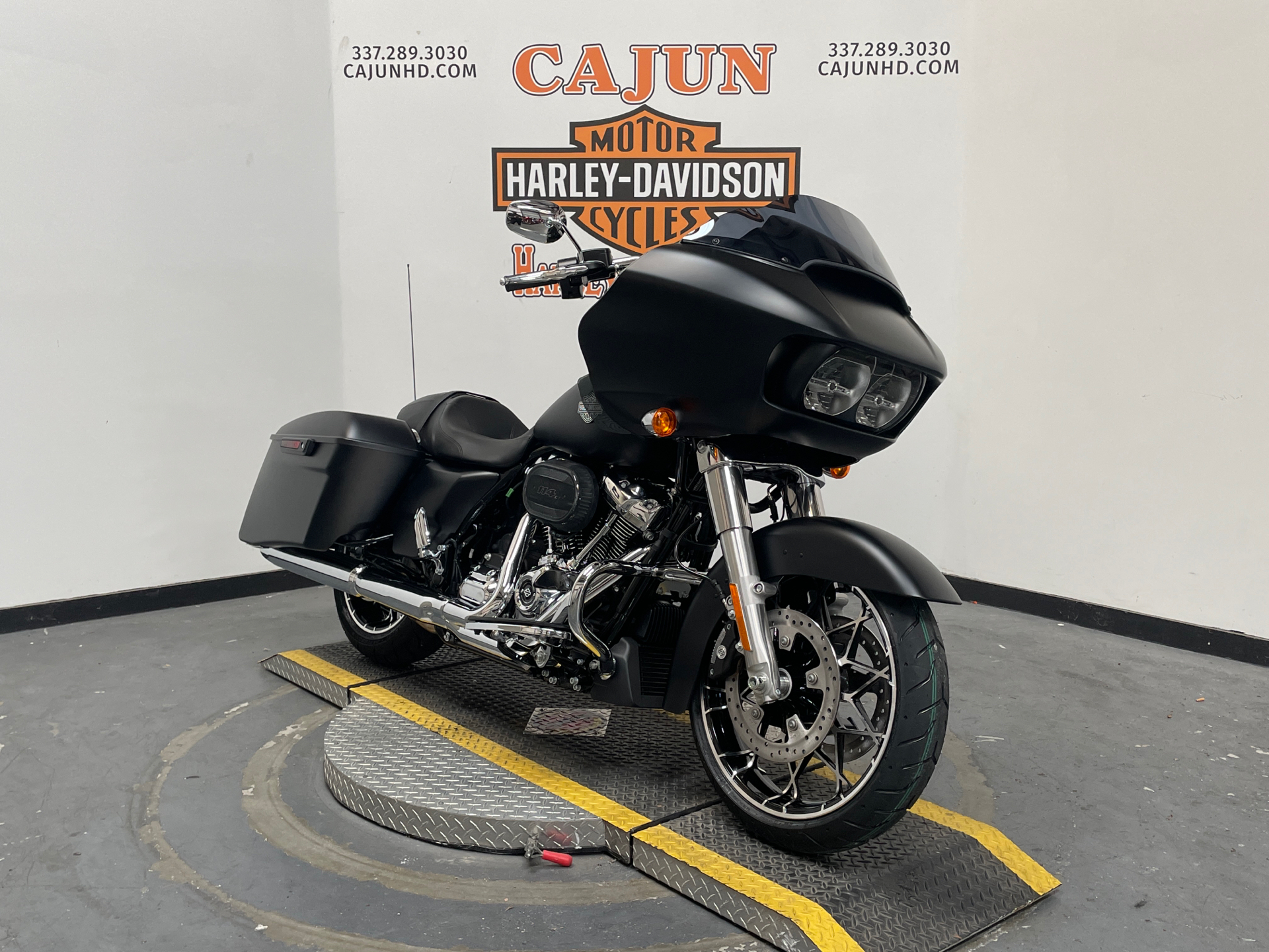 2022 Harley-Davidson Road Glide® Special in Scott, Louisiana - Photo 2