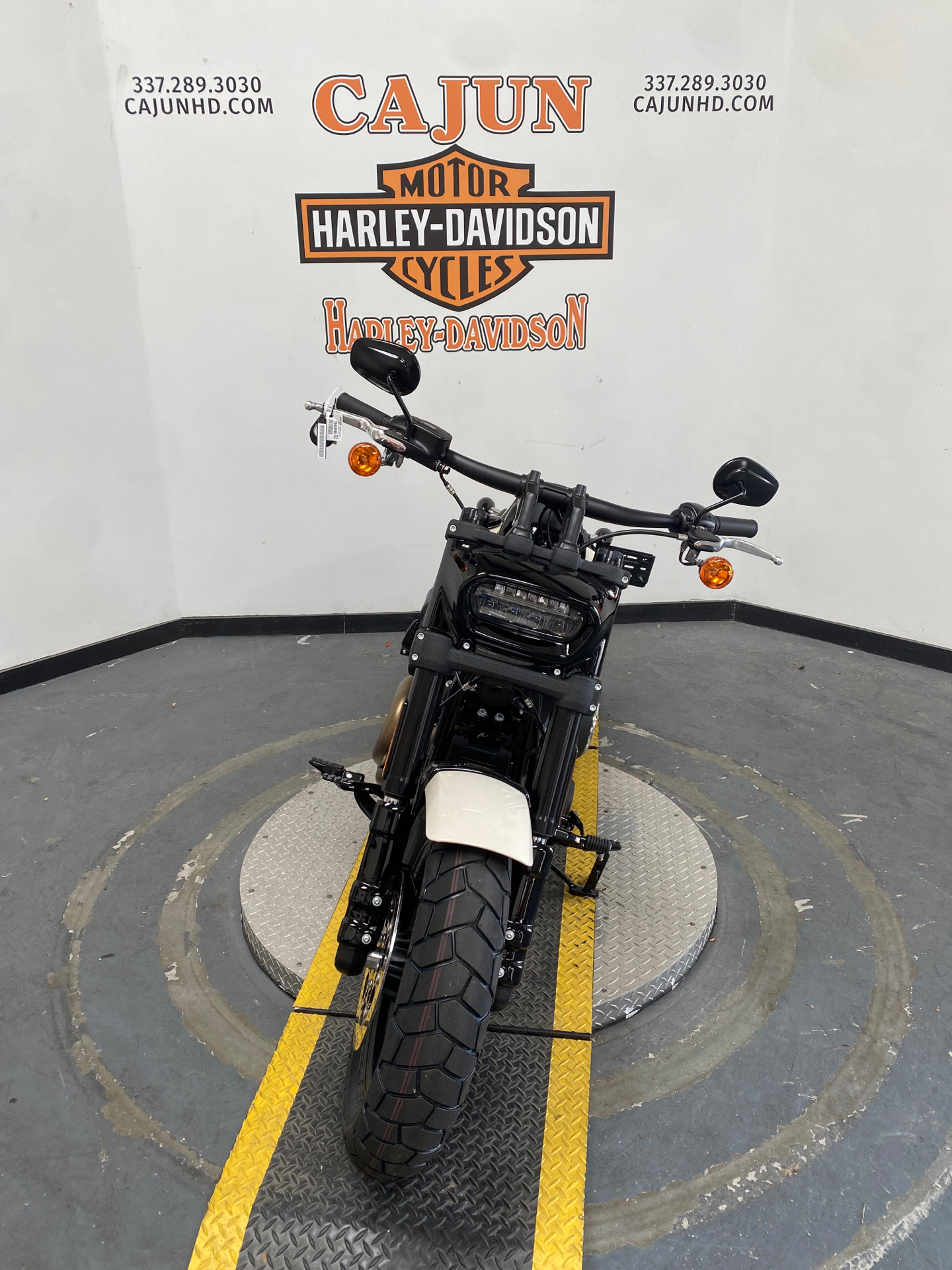 2022 Harley-Davidson Fat Bob white - Photo 4