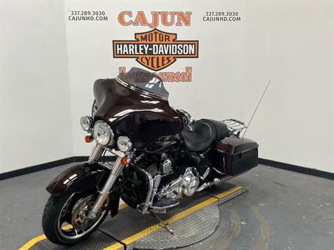 2011 Harley-Davidson Street Glide® in Scott, Louisiana - Photo 4