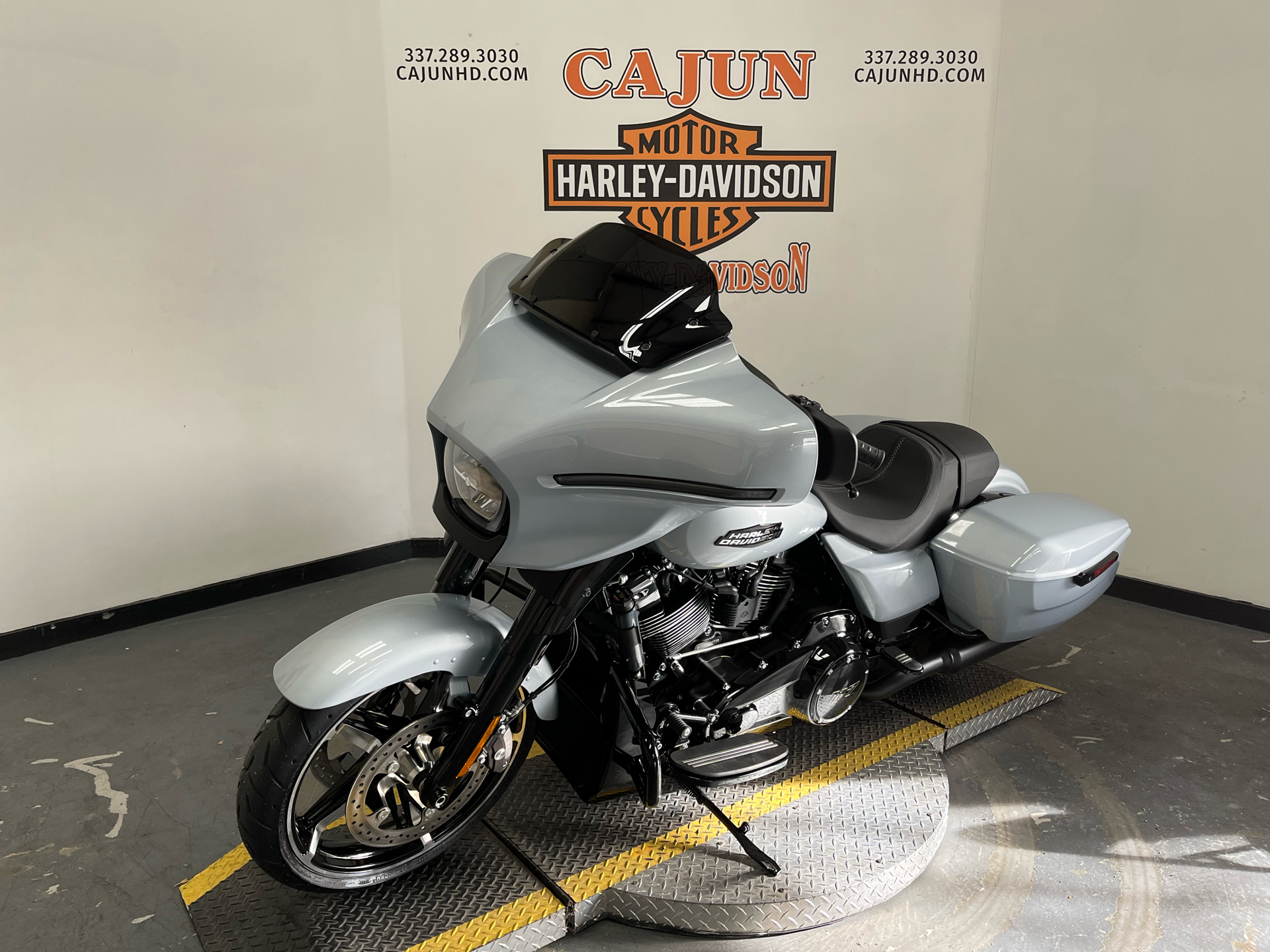 2024 Harley-Davidson Street Glide® in Scott, Louisiana - Photo 6