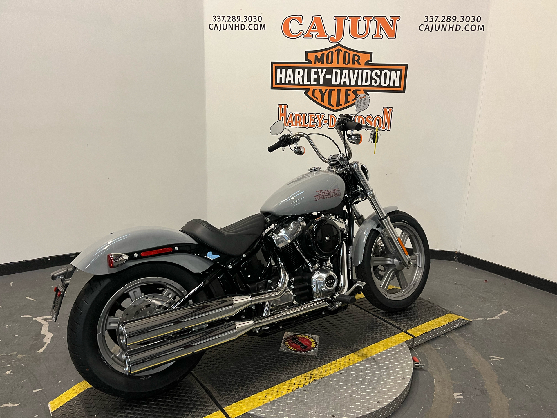 2024 Harley-Davidson FXST in Scott, Louisiana - Photo 3