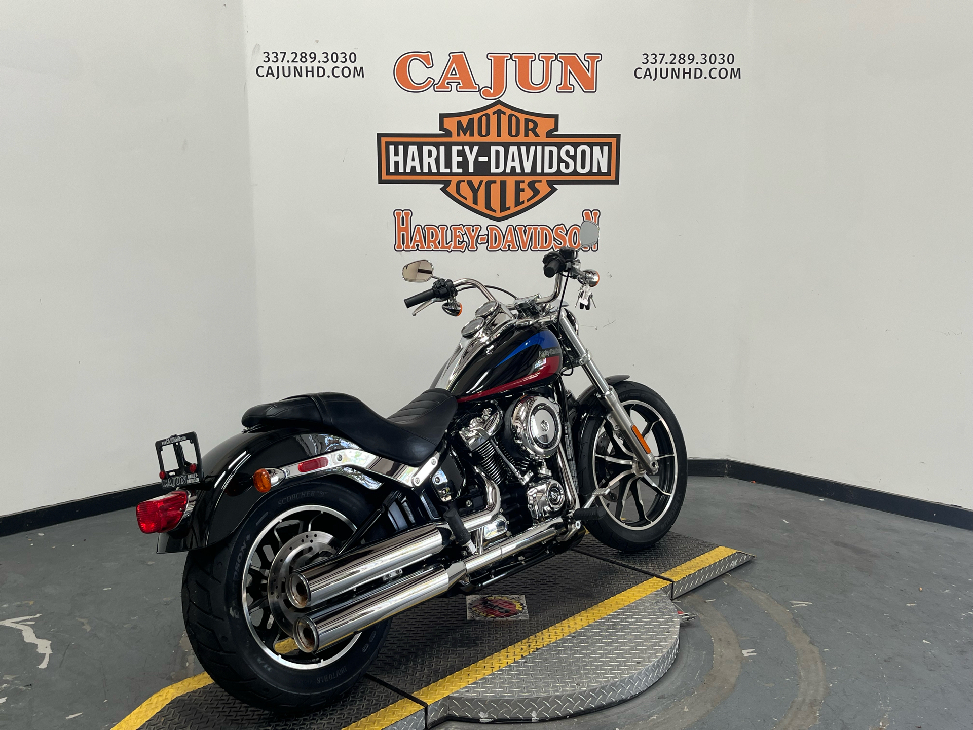 2018 Harley-Davidson Low Rider® 107 in Scott, Louisiana - Photo 8