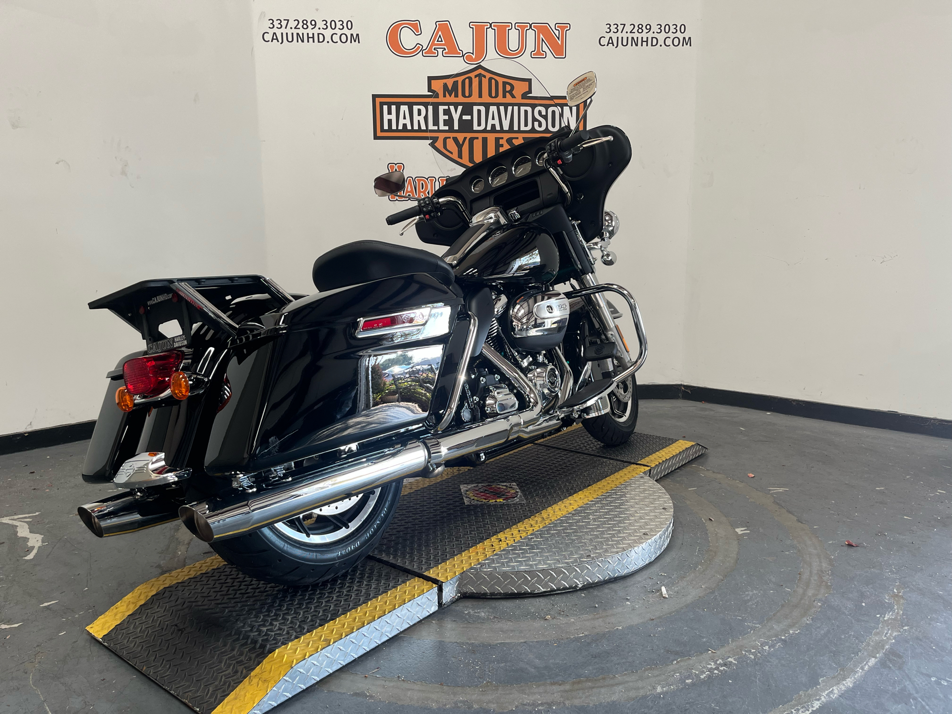 2022 Harley-Davidson Electra Glide® Standard in Scott, Louisiana - Photo 8