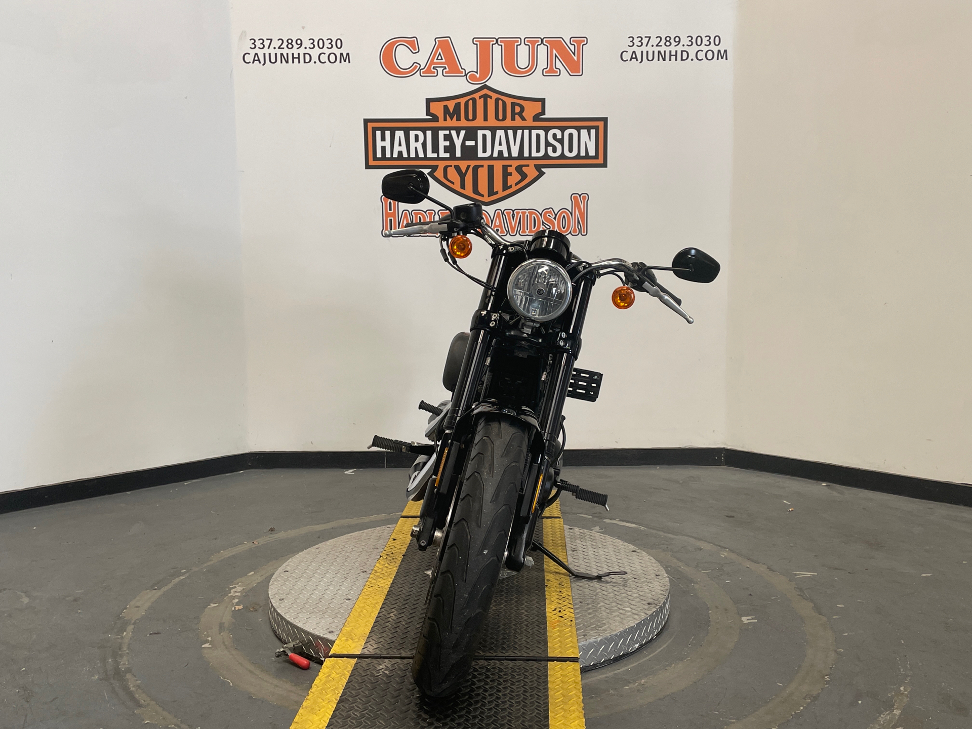 2016 Harley-Davidson Roadster near me - Photo 7