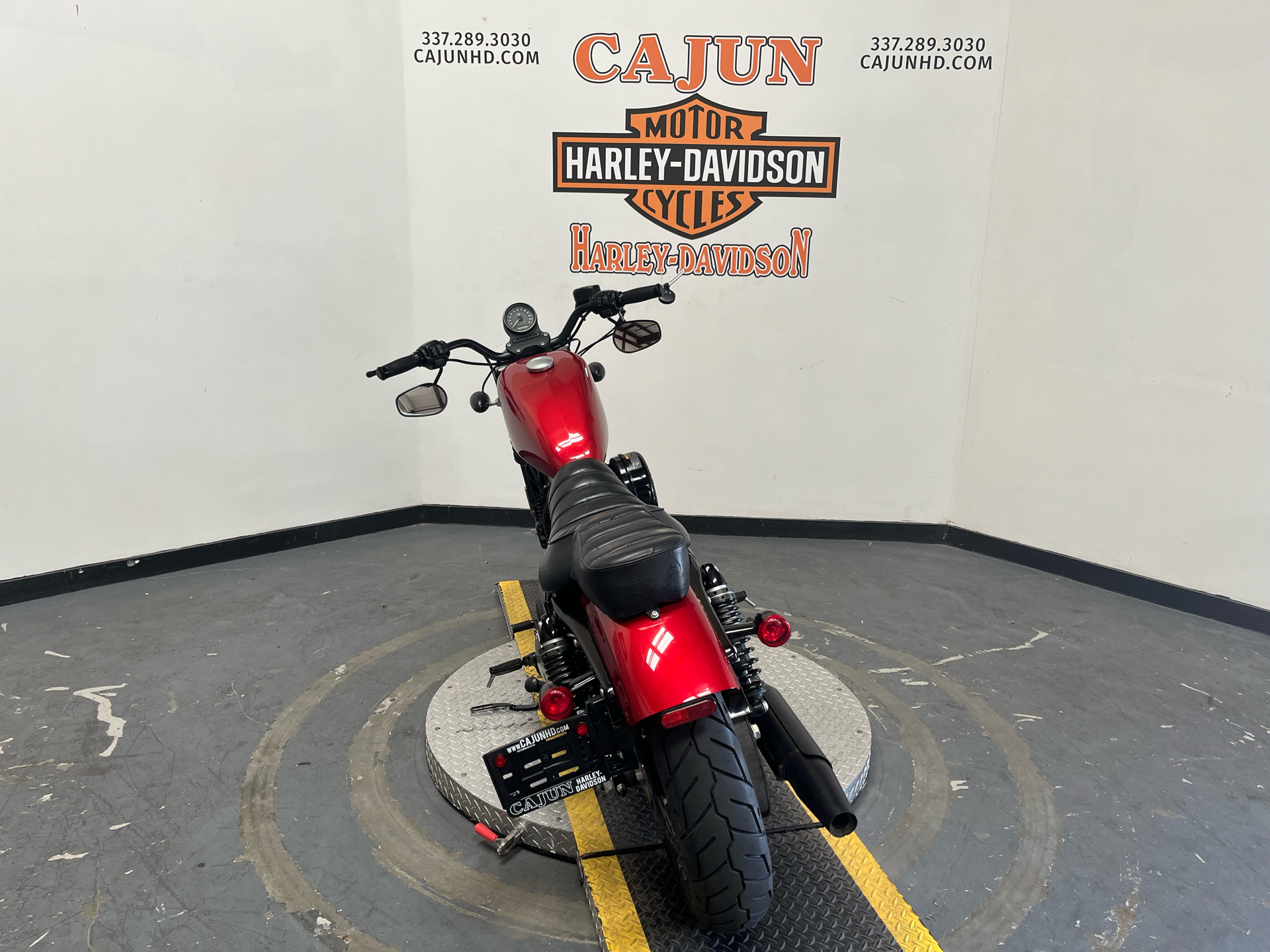 2019 Harley-Davidson Iron 883™ in Scott, Louisiana - Photo 2