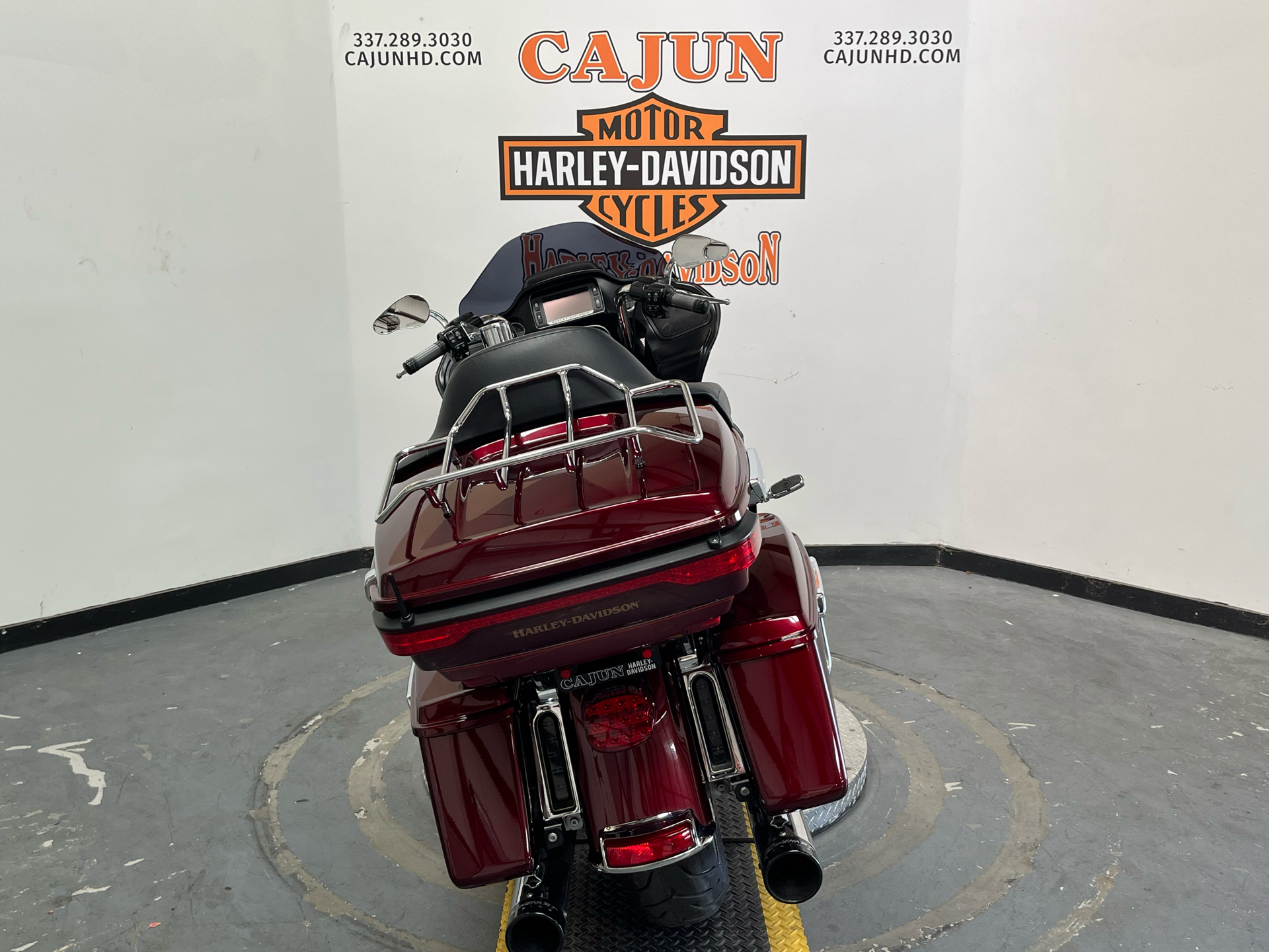 2016 Harley-Davidson Road Glide® Ultra in Scott, Louisiana - Photo 6