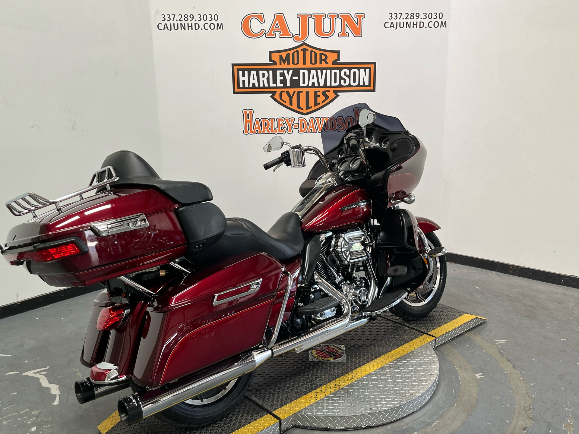 2016 Harley-Davidson Road Glide® Ultra in Scott, Louisiana - Photo 7