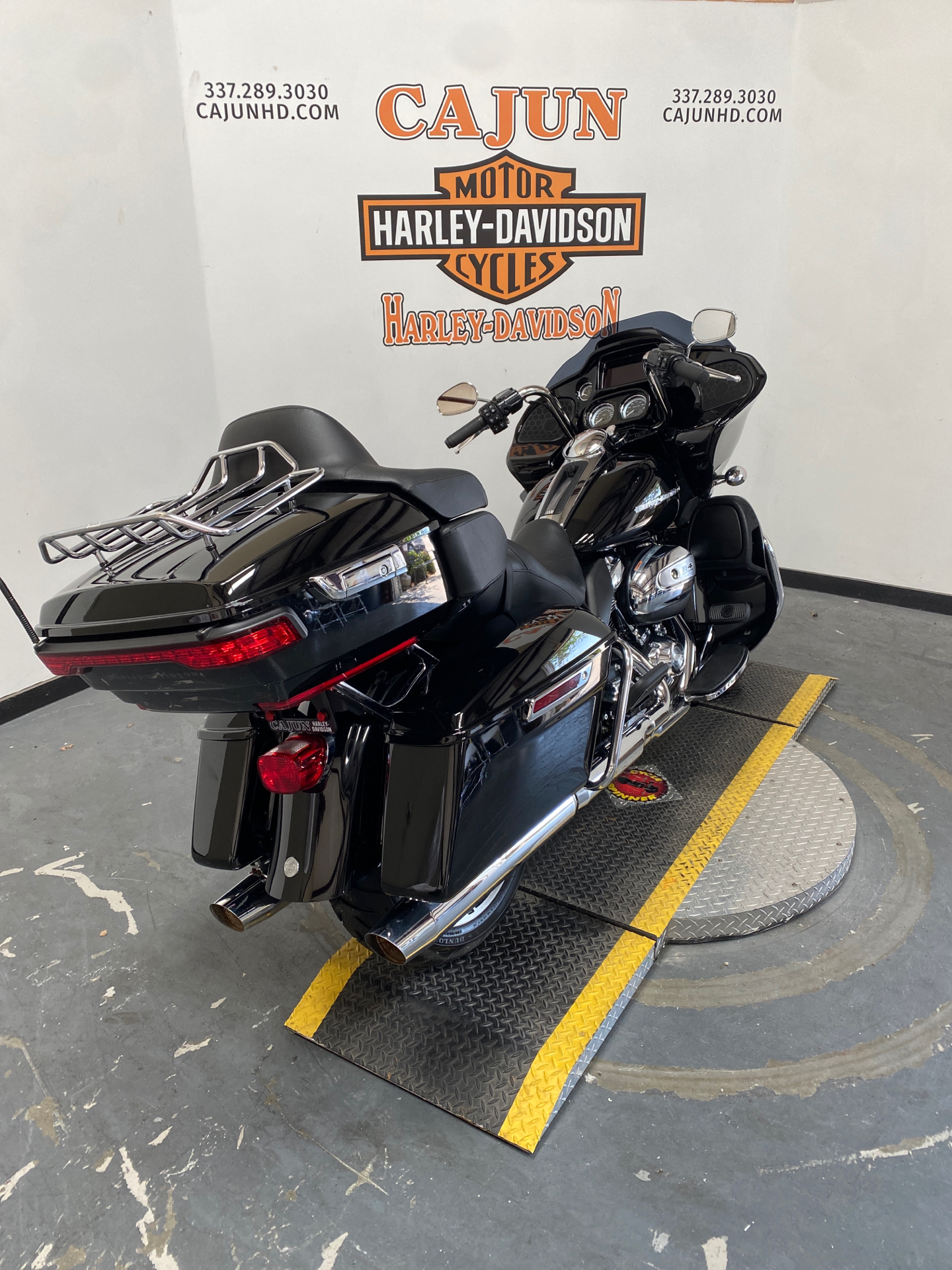 2020 Harley-Davidson Road Glide® Limited in Scott, Louisiana - Photo 6