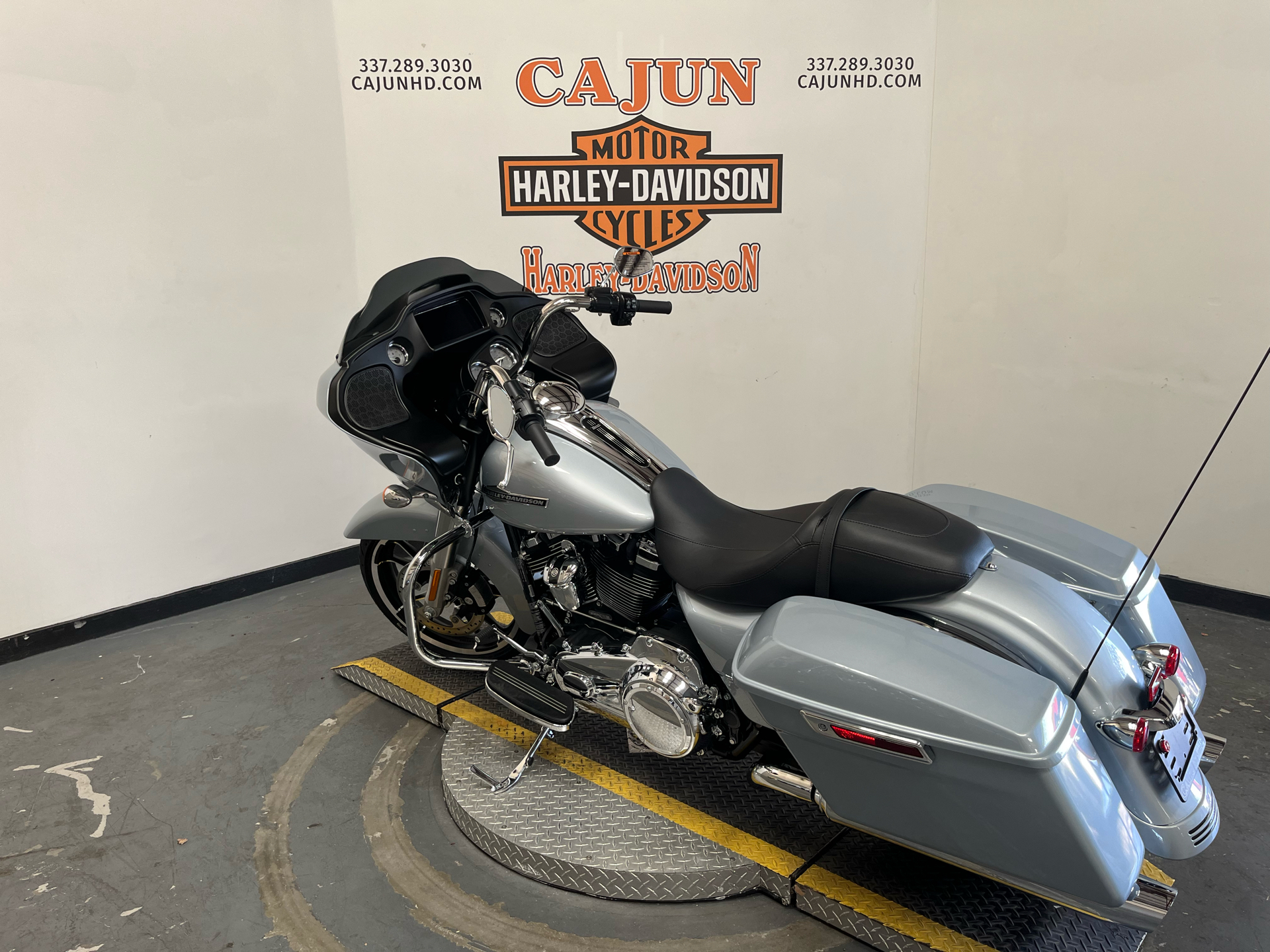 2023 Harley-Davidson Road Glide® in Scott, Louisiana - Photo 8