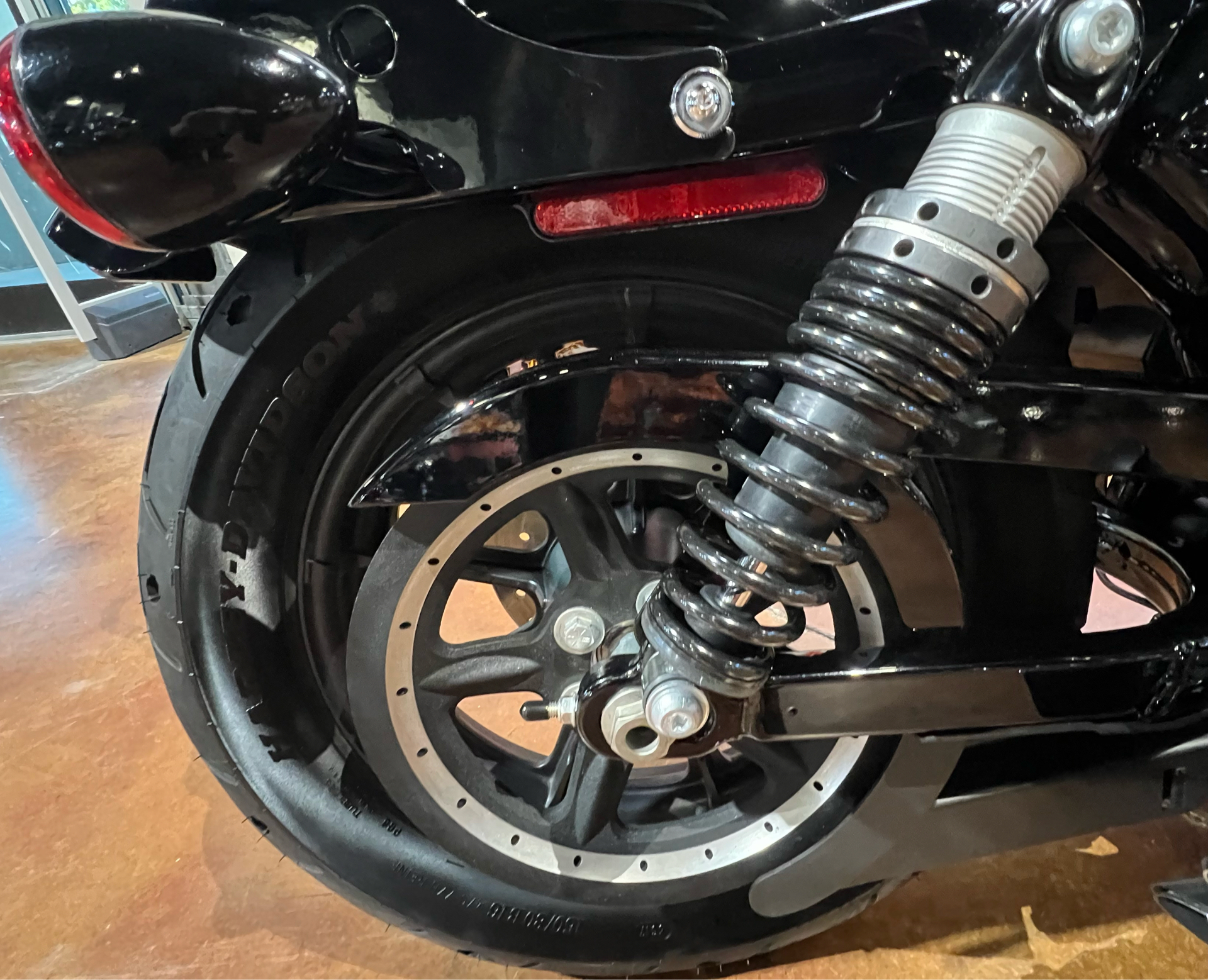 2018 Harley-Davidson Iron 1200™ in Houma, Louisiana - Photo 10