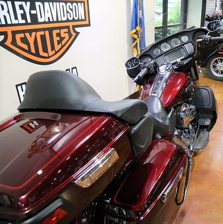2015 Harley-Davidson Electra Glide® Ultra Classic® Low in Houma, Louisiana - Photo 8