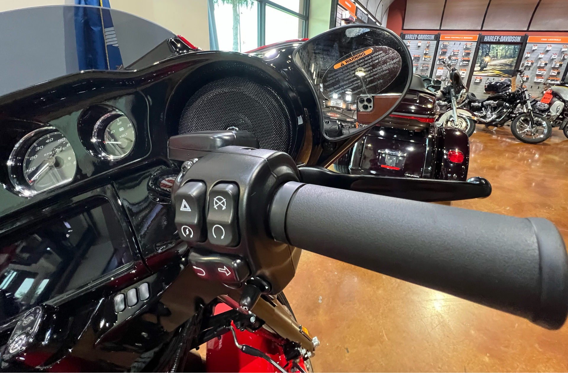 2022 Harley-Davidson Street Glide® Special in Houma, Louisiana - Photo 14