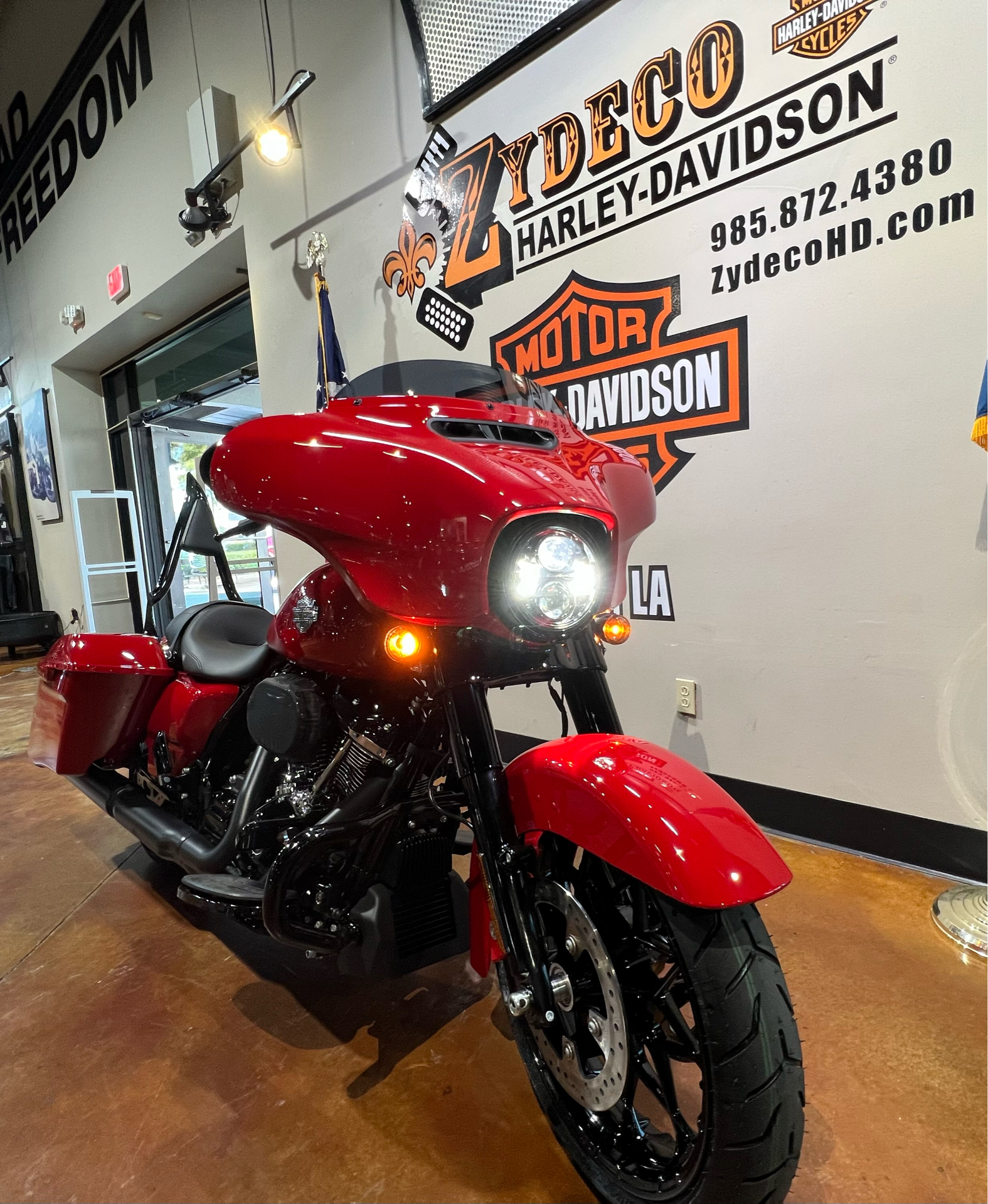 2022 Harley-Davidson Street Glide® Special in Houma, Louisiana - Photo 3