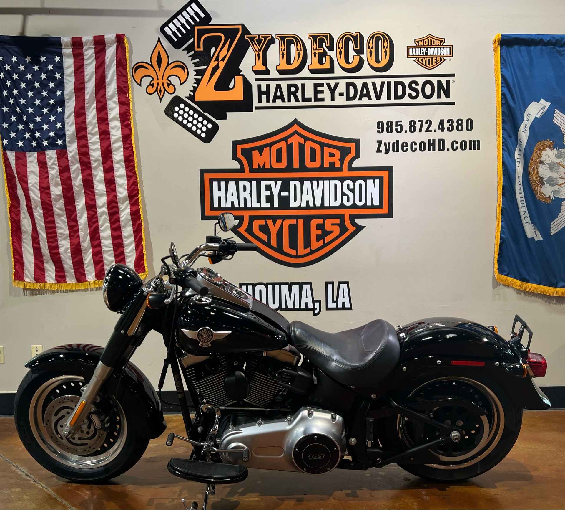2013 Harley-Davidson Softail® Fat Boy® Lo in Houma, Louisiana - Photo 2