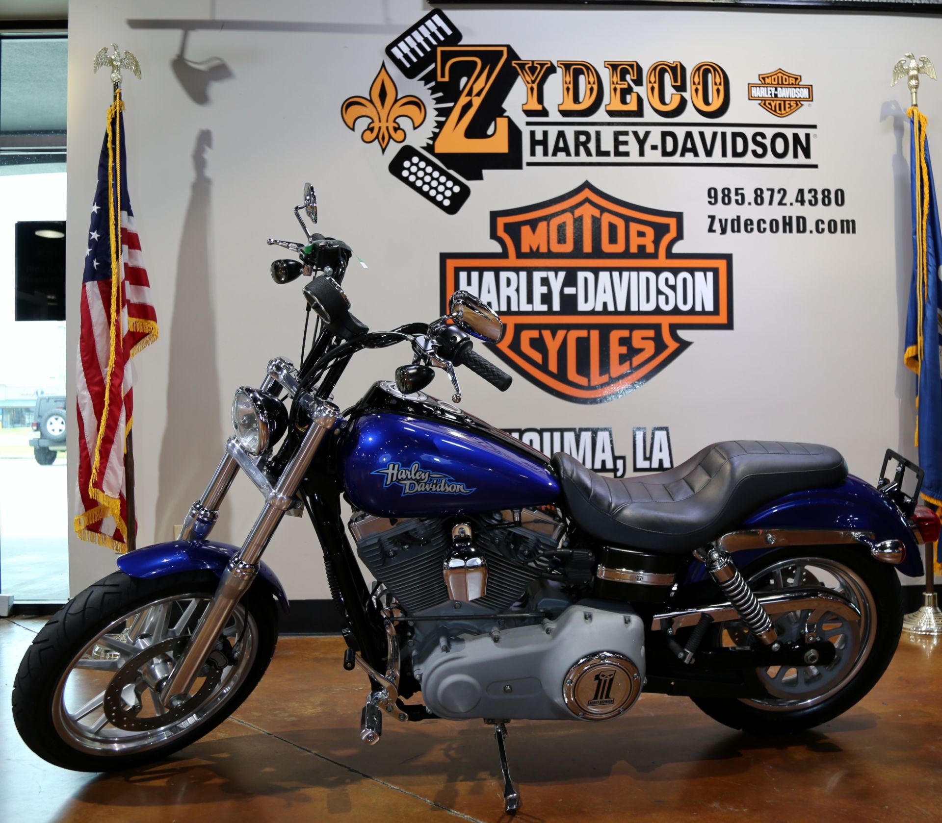 2009 Harley-Davidson DYNA SUPER GLIDE in Houma, Louisiana - Photo 2