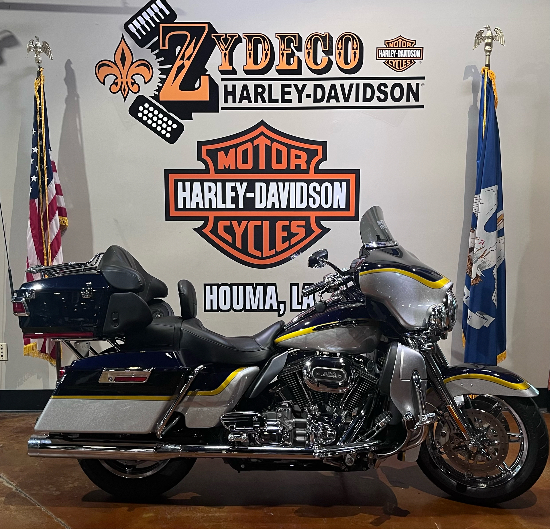 2012 Harley-Davidson CVO™ Ultra Classic® Electra Glide® in Houma, Louisiana - Photo 1