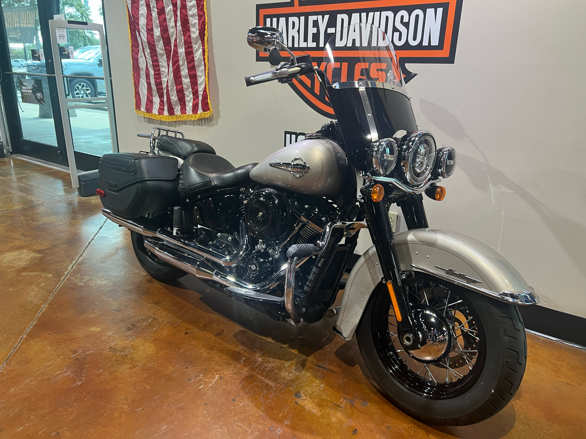 2018 Harley-Davidson Heritage Classic in Houma, Louisiana - Photo 2