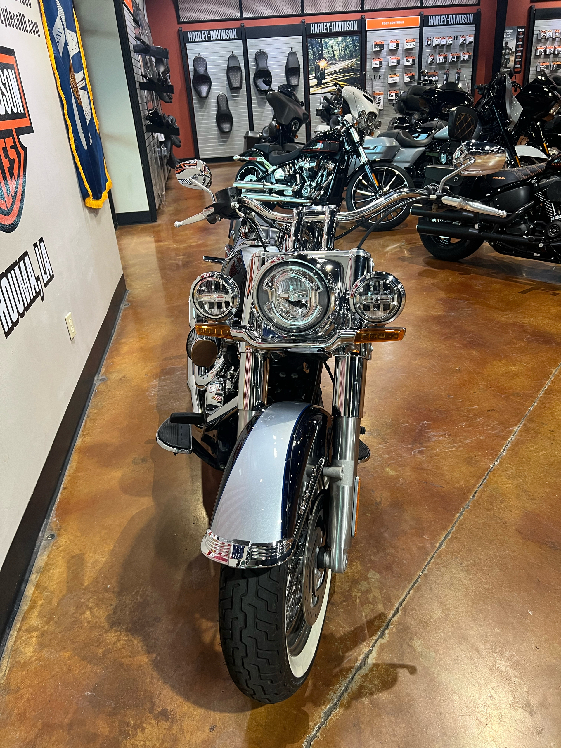 2019 Harley-Davidson Deluxe in Houma, Louisiana - Photo 4