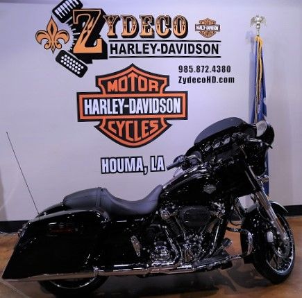 2022 Harley-Davidson Street Glide® Special in Houma, Louisiana - Photo 3