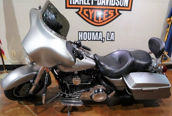 2007 Harley-Davidson Street Glide™ in Houma, Louisiana - Photo 4
