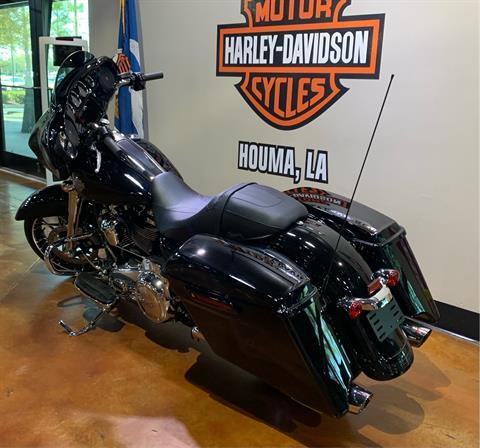2021 Harley-Davidson Street Glide near me - Photo 10