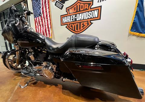 2017 Harley-Davidson Street Glide® in Houma, Louisiana - Photo 4