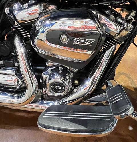 2017 Harley-Davidson Street Glide® in Houma, Louisiana - Photo 10