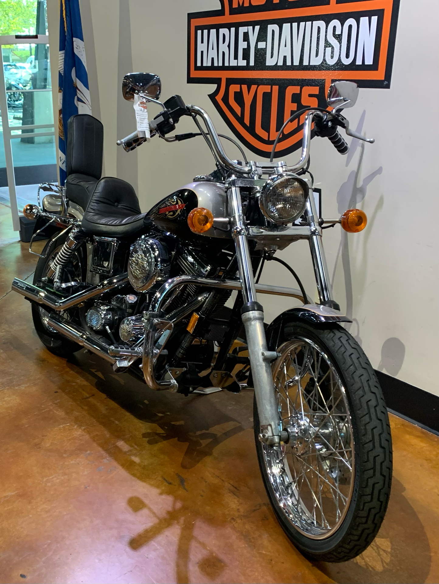 Harley-Davidson Dyna Wide Glide - Photo 3