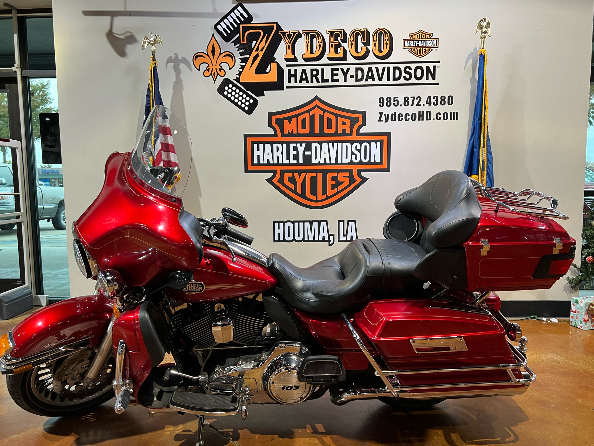 2012 Harley-Davidson Ultra Classic® Electra Glide® in Houma, Louisiana - Photo 2