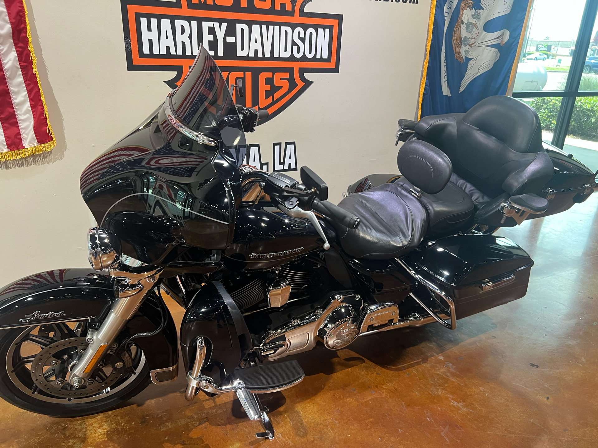 2015 Harley-Davidson Electra Glide® Ultra Classic® in Houma, Louisiana - Photo 3