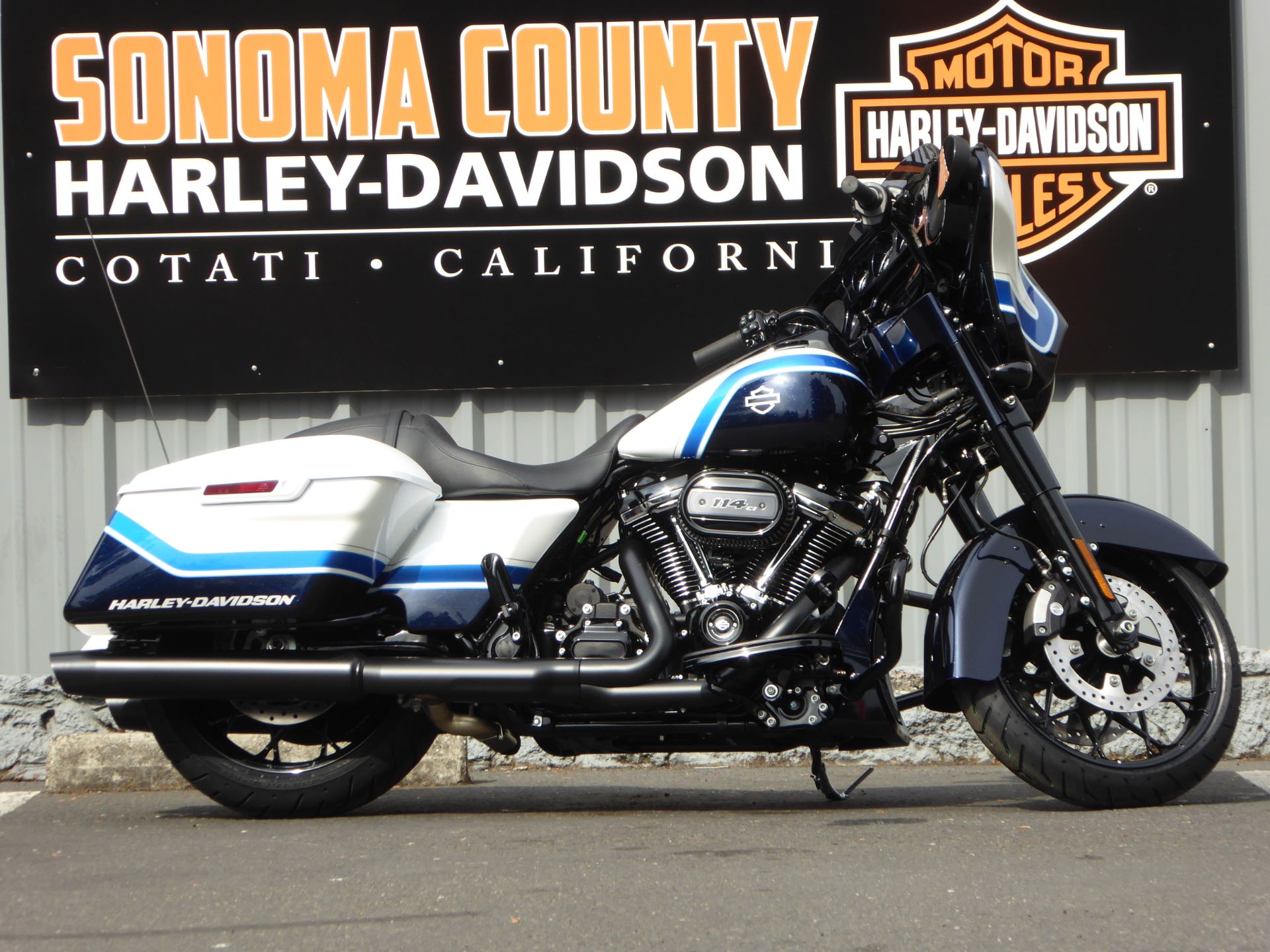 2021 Harley-Davidson Street Glide® Special in Cotati, California - Photo 1