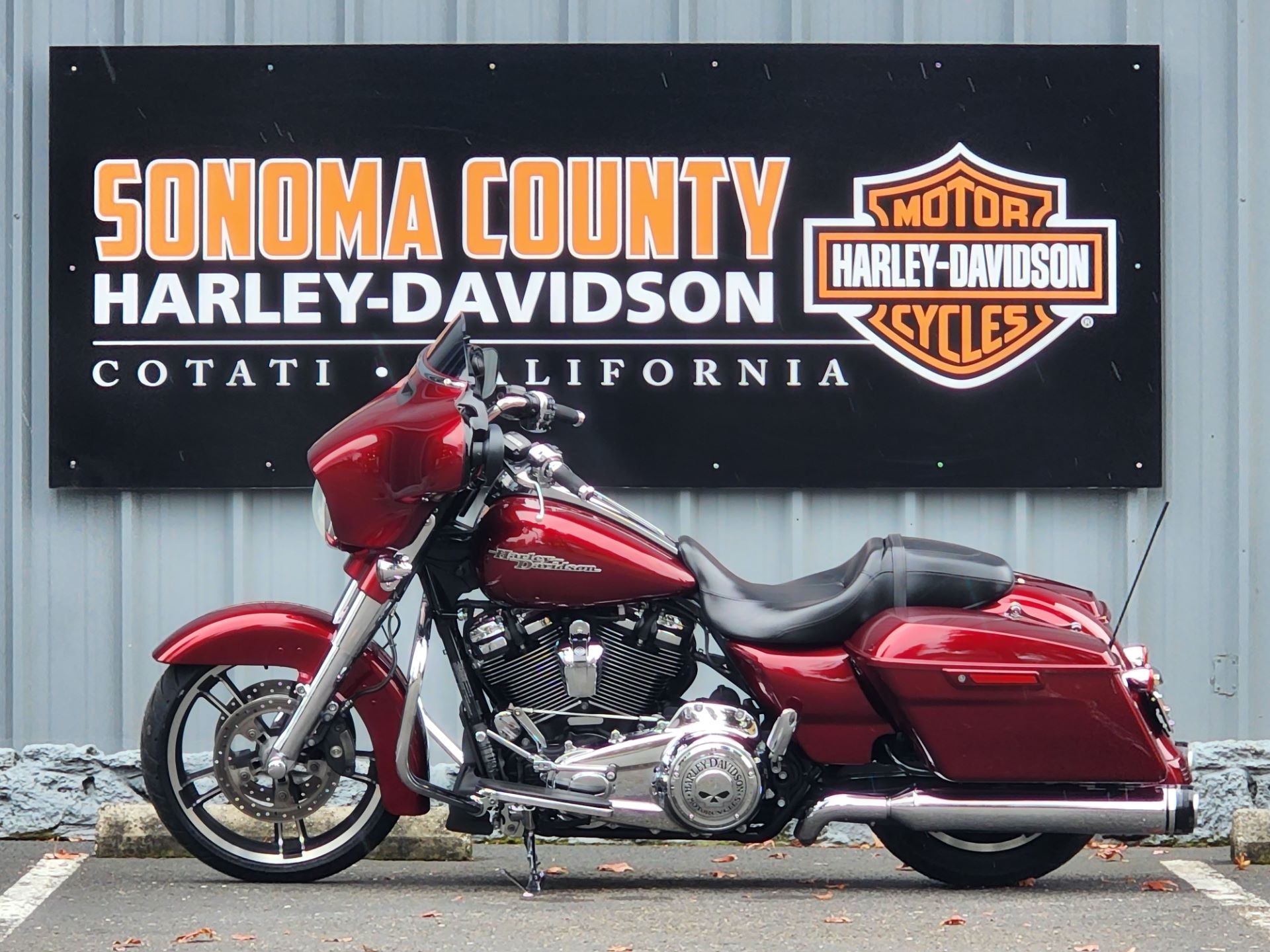 2017 Harley-Davidson Street Glide® Special in Cotati, California - Photo 3