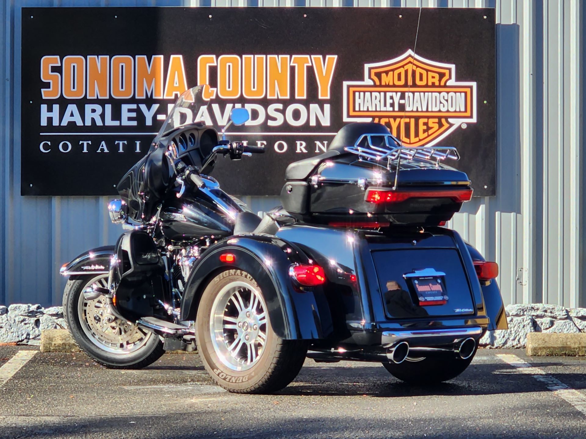 2019 Harley-Davidson Tri Glide® Ultra in Cotati, California - Photo 4