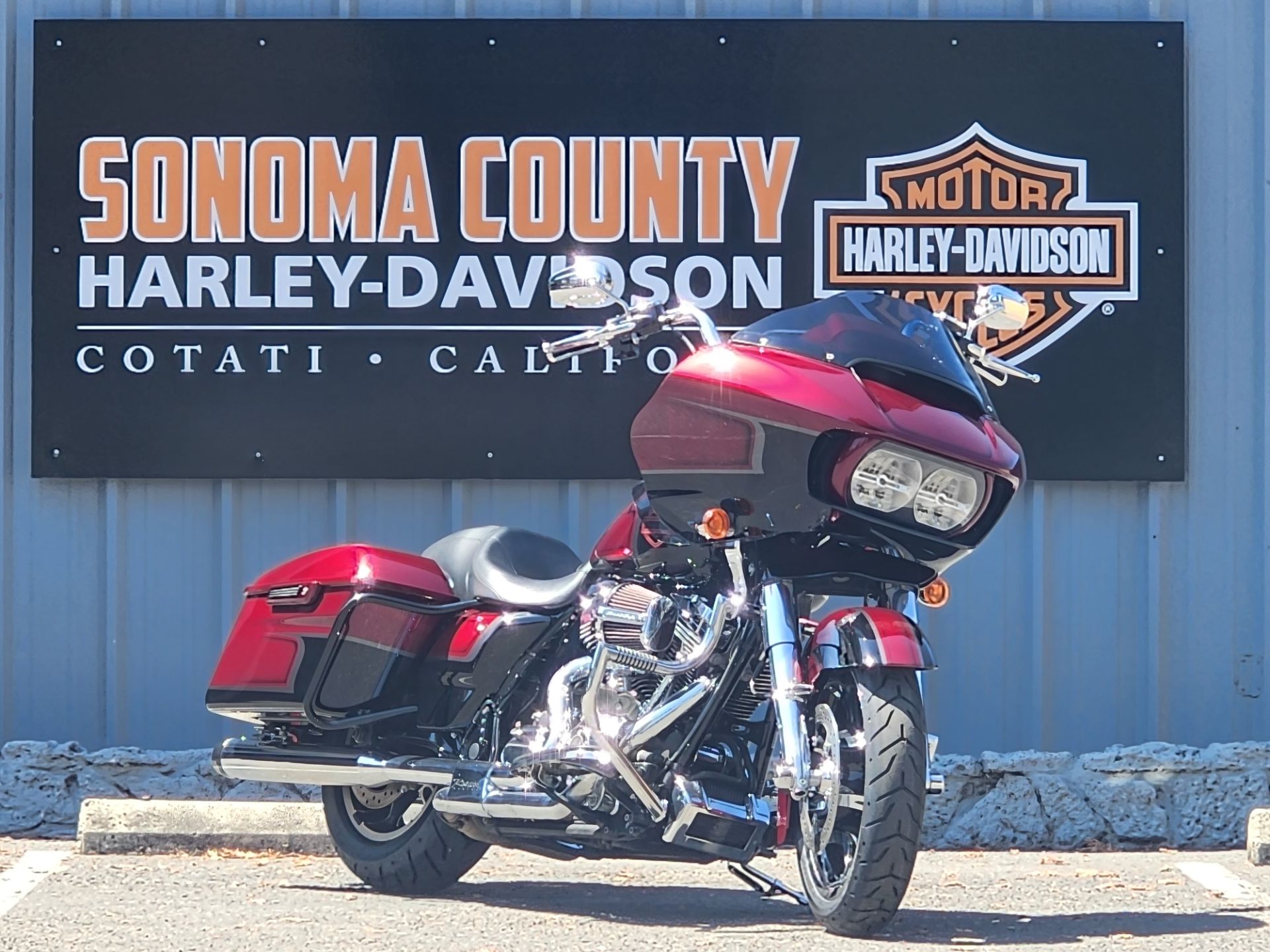 2015 Harley-Davidson Road Glide® Special in Cotati, California - Photo 2
